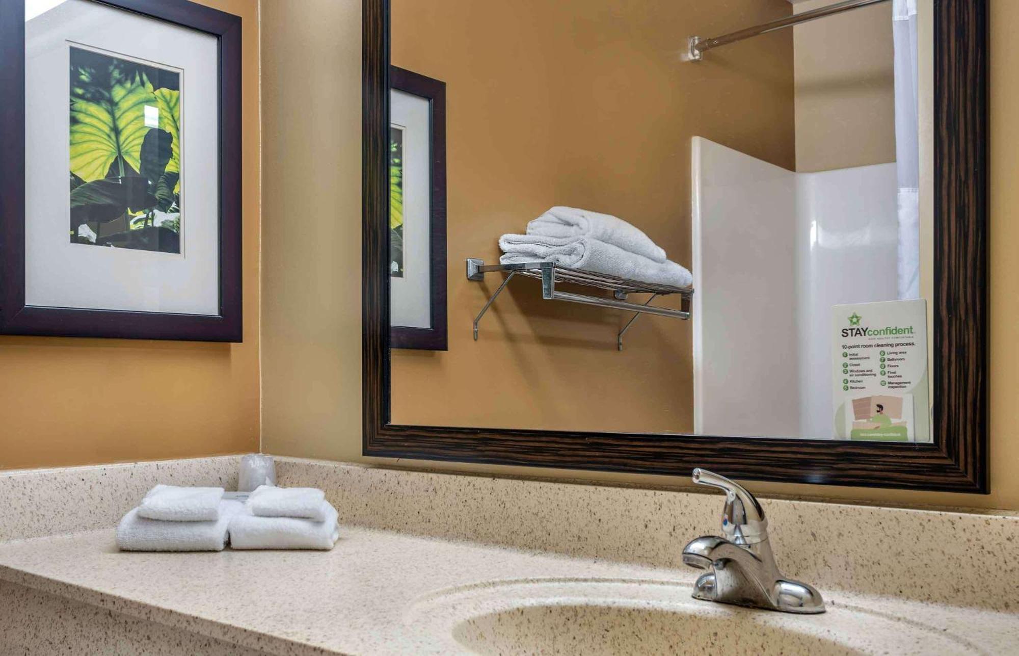 Extended Stay America Select Suites - Madison - Old Sauk Rd Zewnętrze zdjęcie