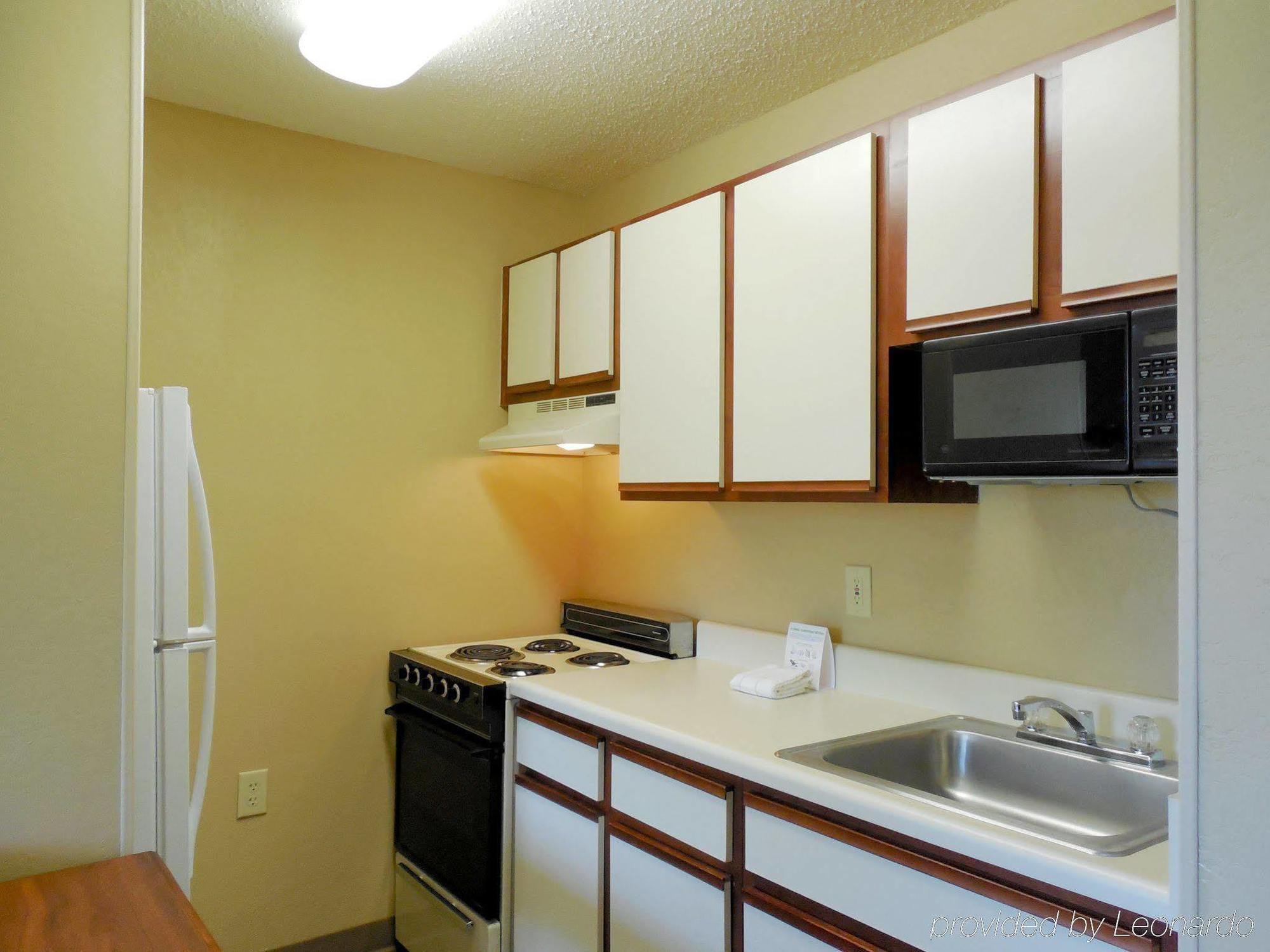 Extended Stay America Select Suites - Madison - Old Sauk Rd Zewnętrze zdjęcie